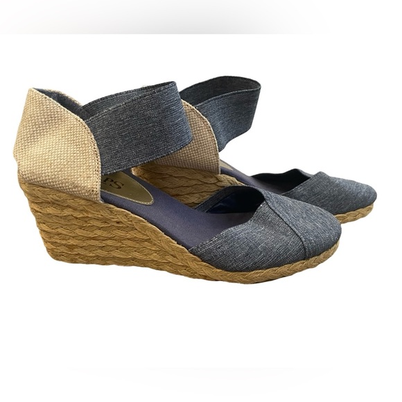 Chaps denim wedges 7 - Picture 1 of 3